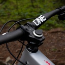 OneUp v2-carbon-handlebar 46644146438368
