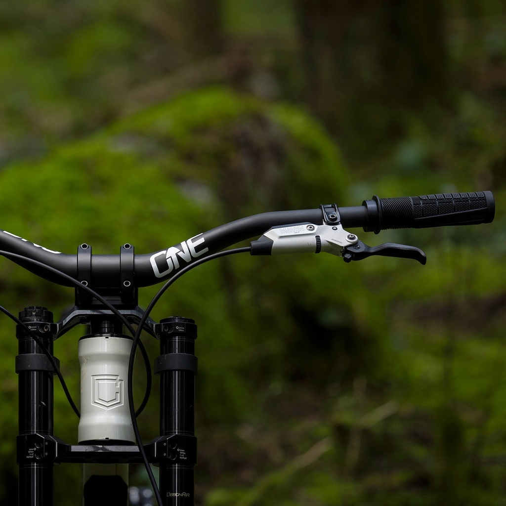 OneUp v2-carbon-handlebar 46644145488096