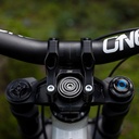 OneUp v2-carbon-handlebar 46644146045152