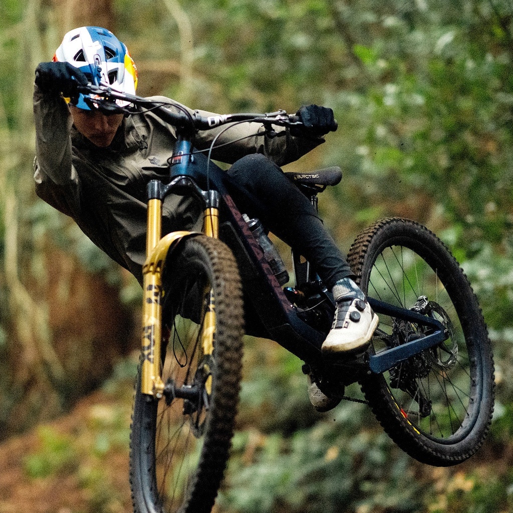 OneUp v2-carbon-handlebar 46644147519712