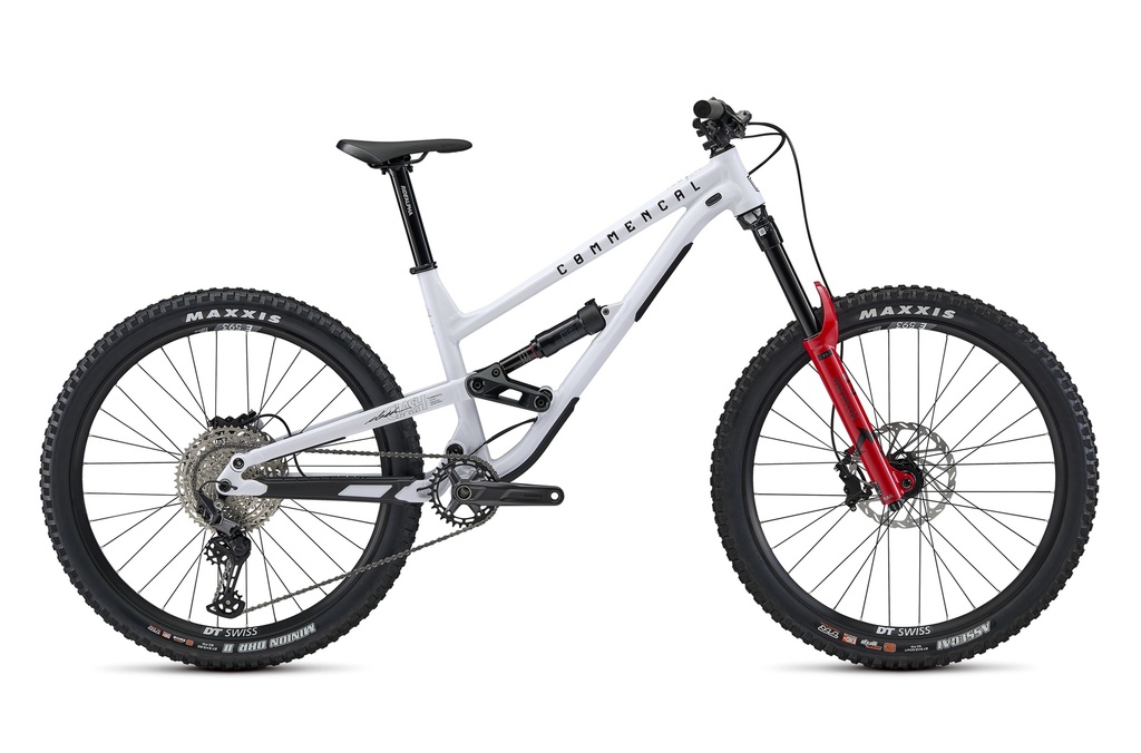 [BT4CLAOEU1S] COMMENCAL CLASH MARZO PURE WHITE 2027 (S)
